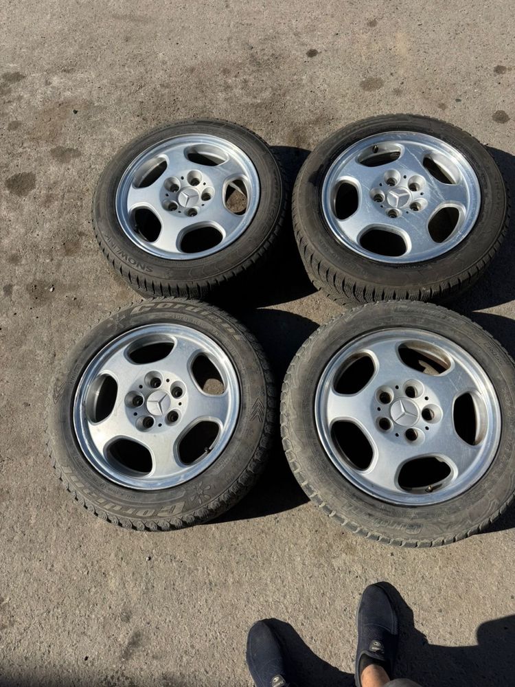 Продам диски есть резина
