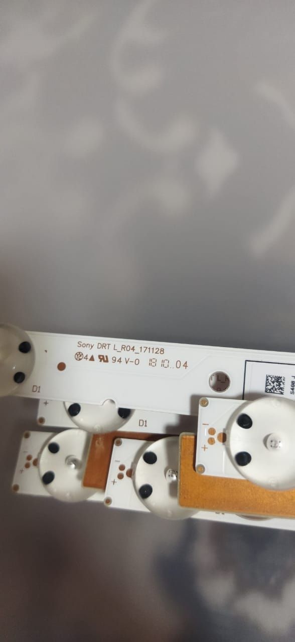 Продам запчасти на телевизор Sony