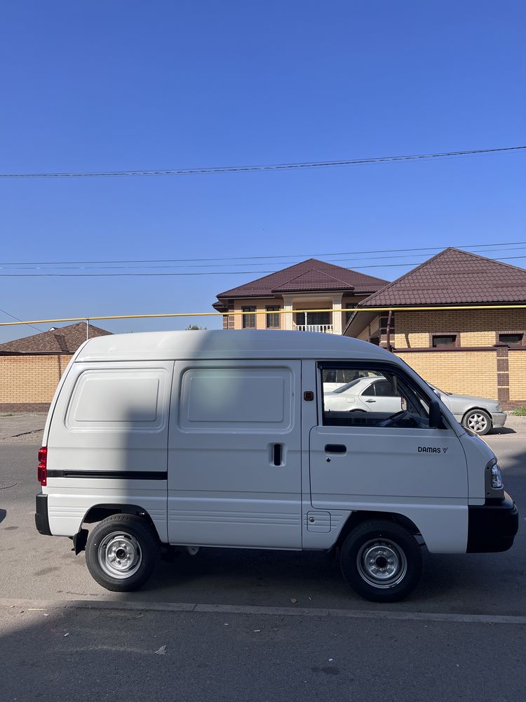 Аренда авто 10000/сутки Дамас Вэн (Damas Van)