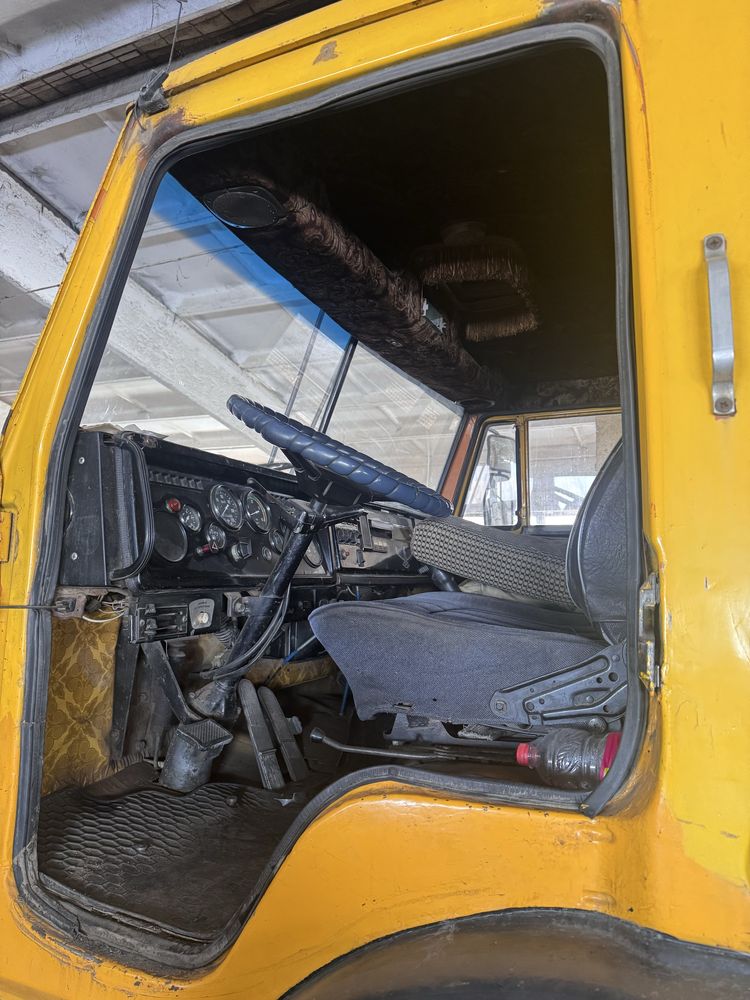 Камаз самосвал 5511