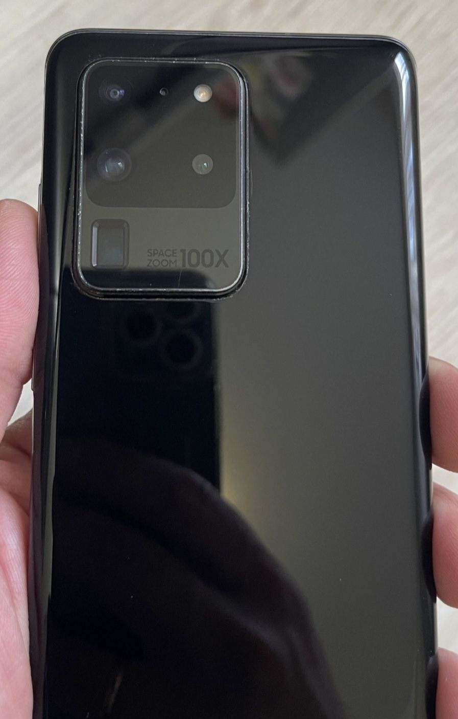 Продам Samsung S20 Ultra редкой версии