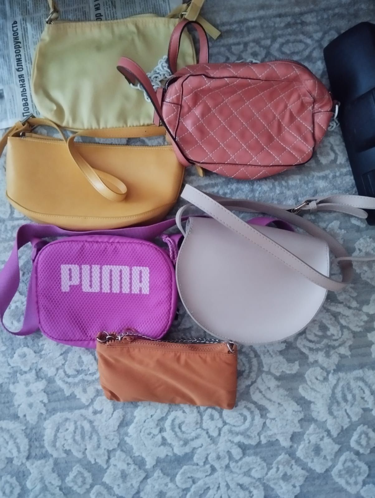 Продам б/у сумочки в хорошем состоянии