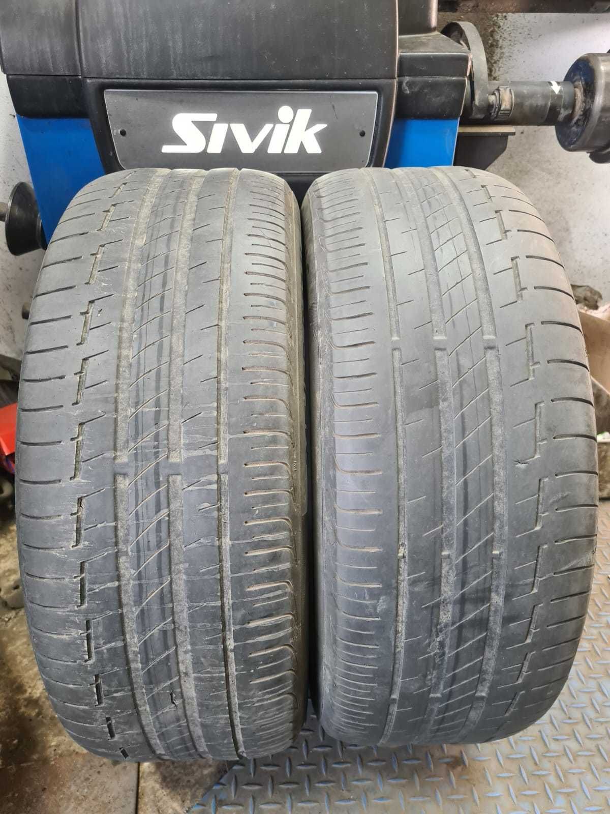 Продам два баллона летней резины 215  55 R 17