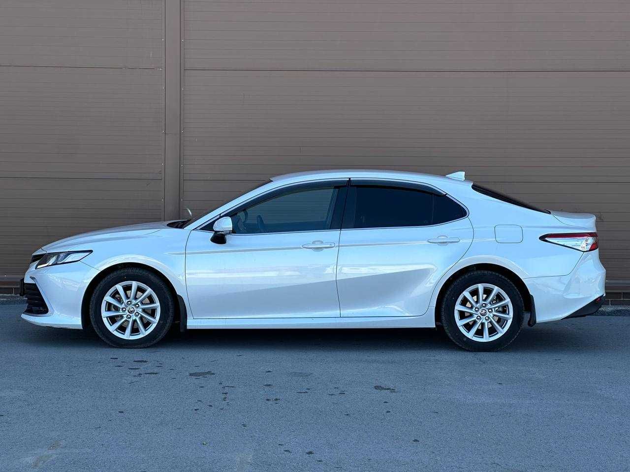 Toyota Camry 75 БЕЗ ВОДИТЕЛЯ. Прокат авто. Аренда авто. Аренда машин.