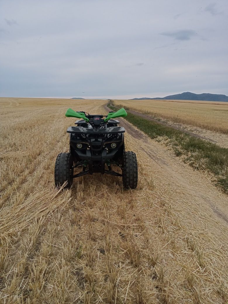 Срочно продам квадроцикл 130куб