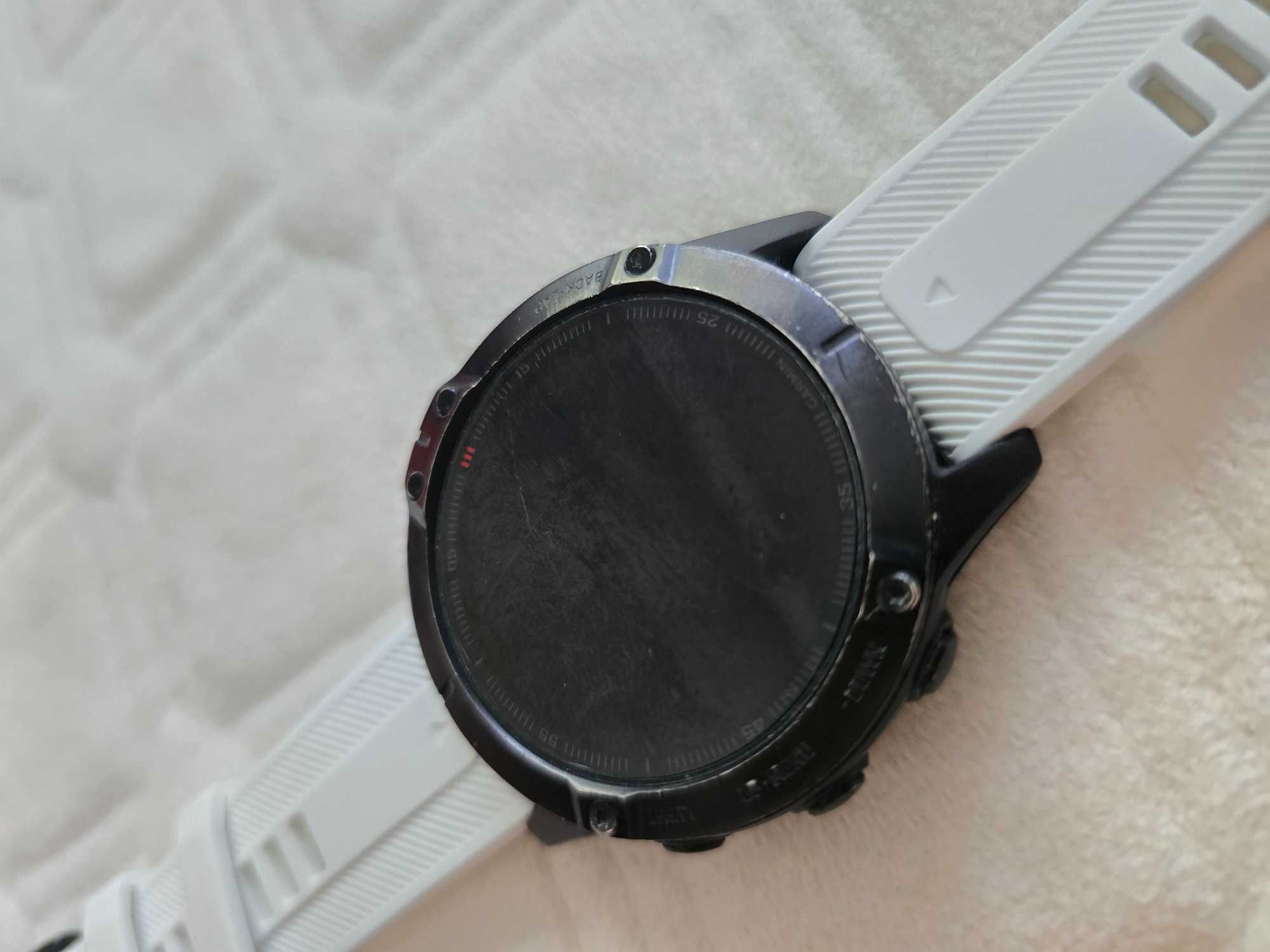 спортивные смарт-часы Garmin Fenix 6 Sapphire б/у