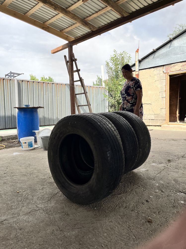 продаю колесы бу