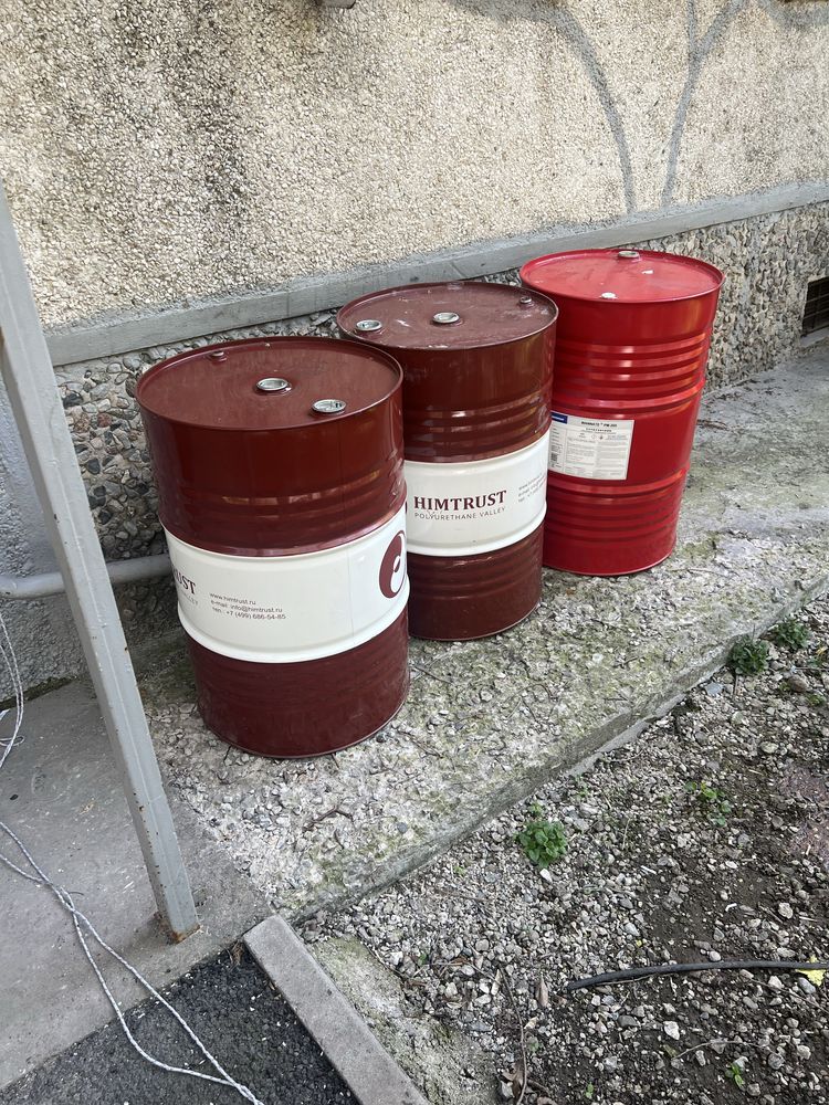 Продам металлисеские бочки