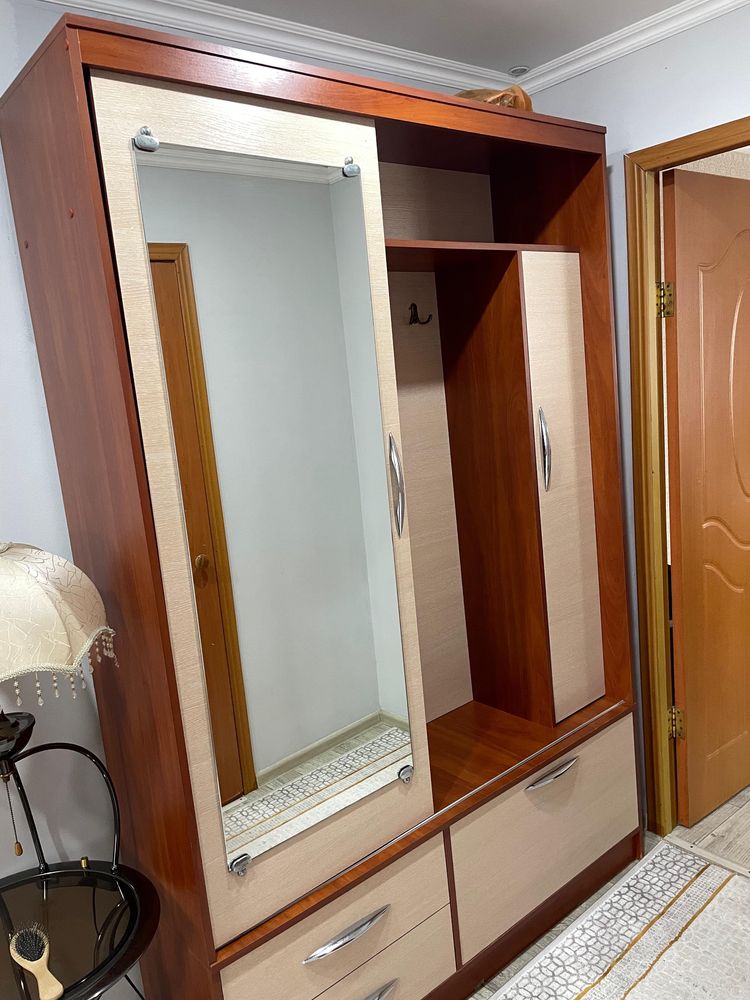 Продам прихожую