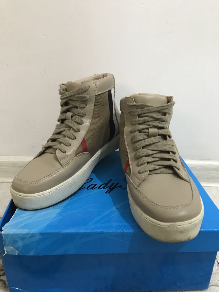Кроссовки burberry