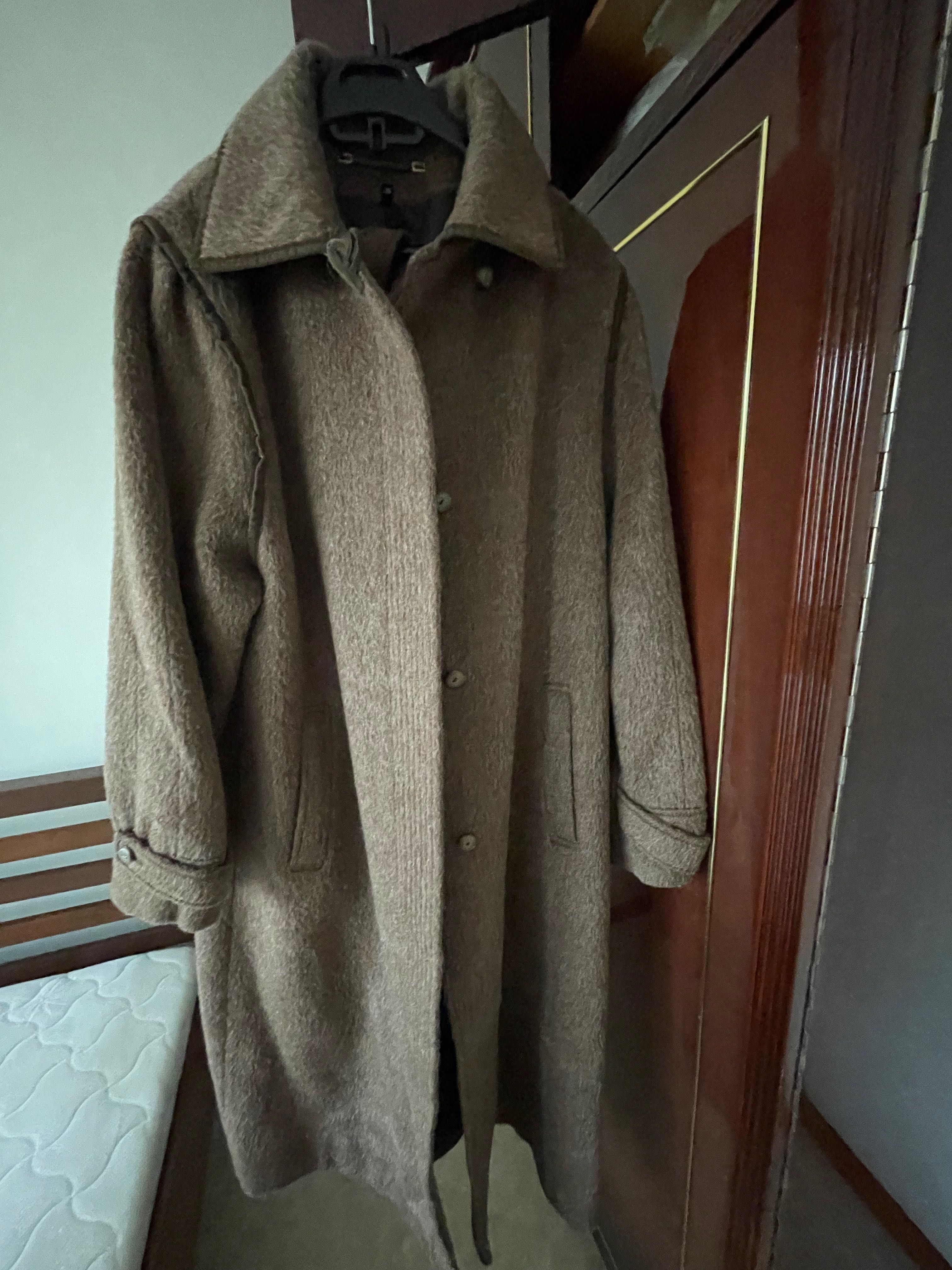 Продам пальто женское фирма Berghaus