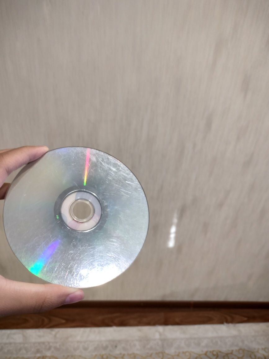 Dvd диск с аниме Наруто