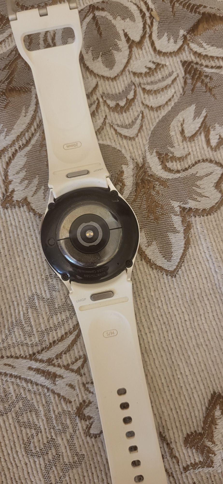 Samsung watch 6 (40 мм, золотистый) + дополнительный ремешок