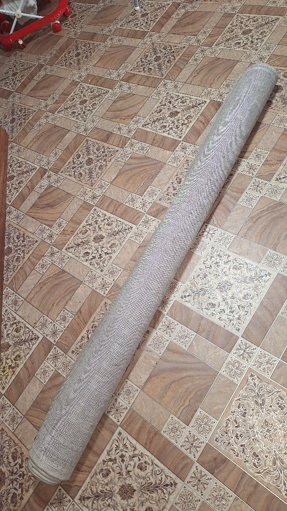 Продам ковер 2×3
