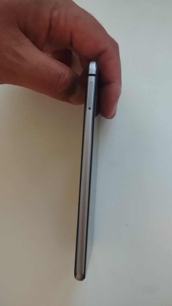 Huawei p10 64 гигабайт
