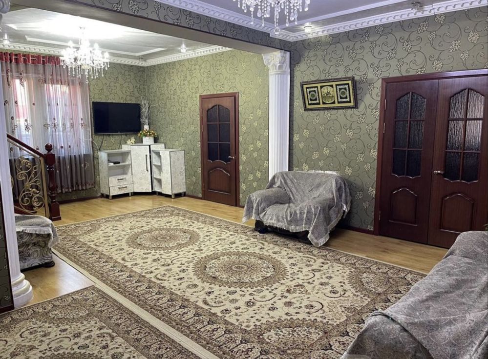 Арендага ҮЙ Беріледі 20комн .Қатып қалған баға жоқ келісеміз.