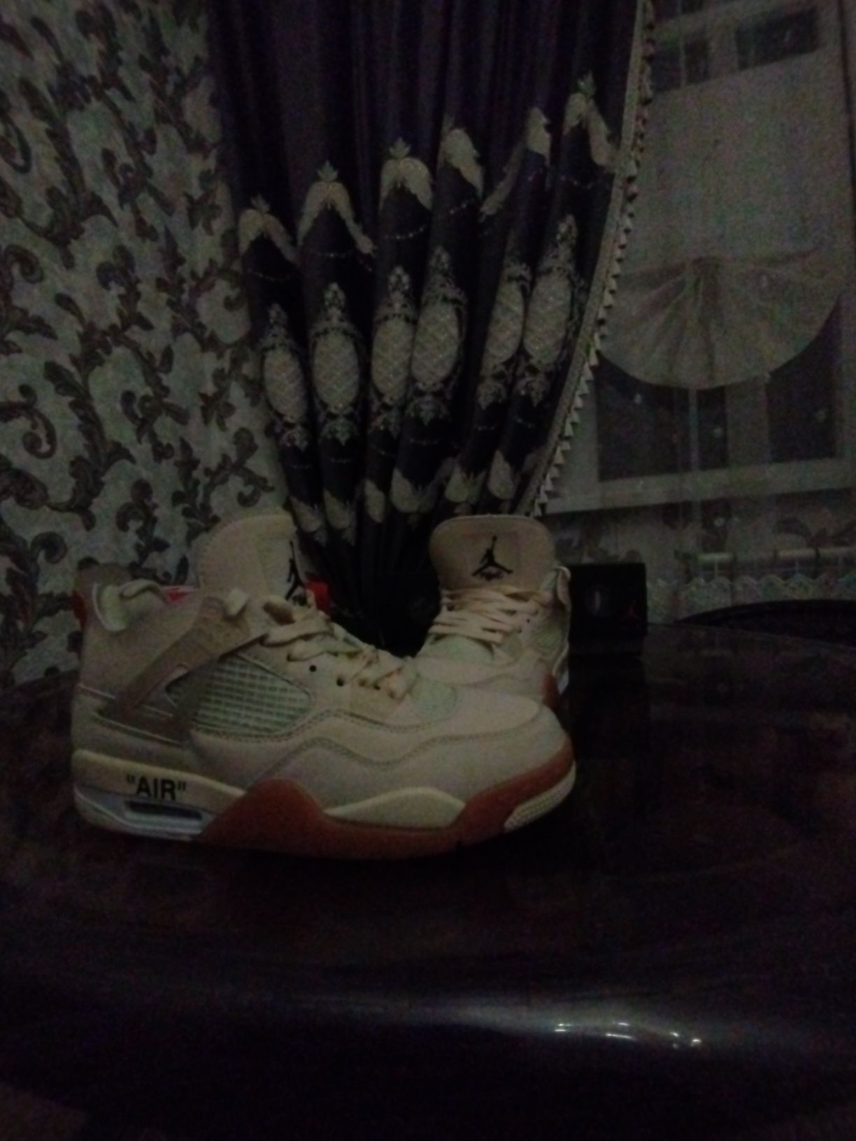 Air Jordan 4 RETRO
