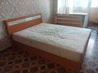 Отдам бесплатно двухспальную кровать