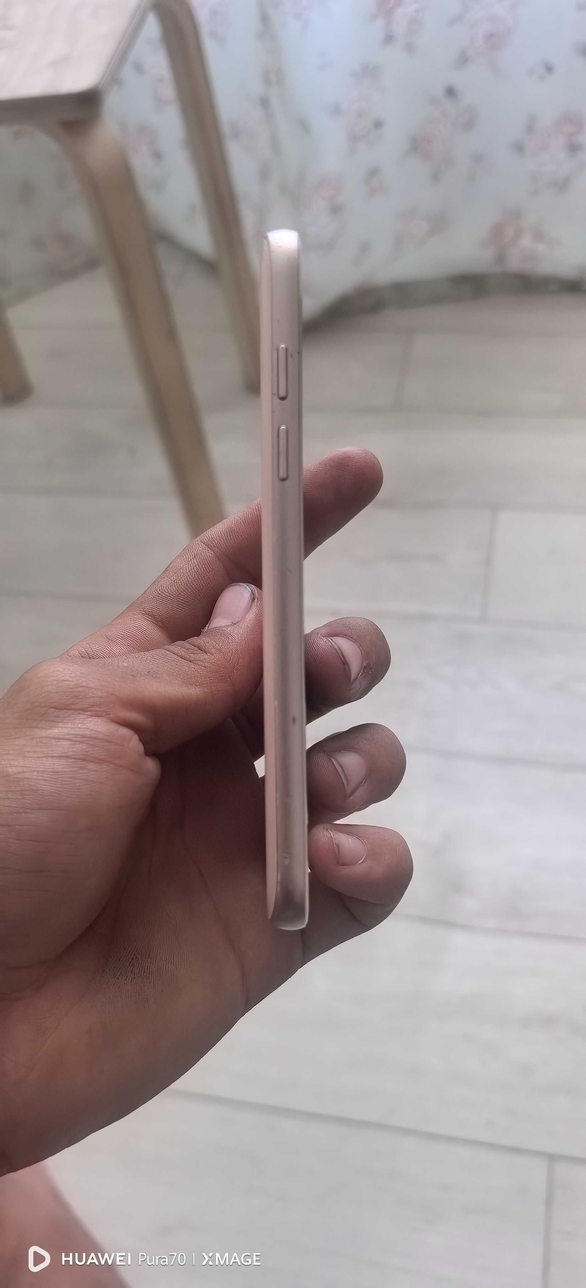 Samsung A3 (2017)