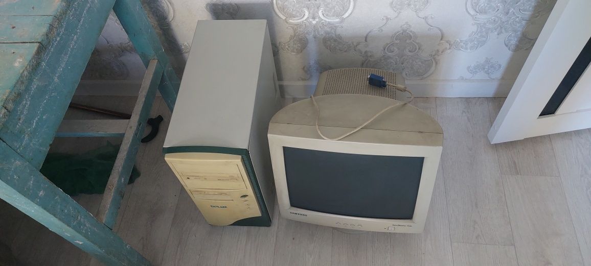 Компьютер  , но надо ремантиравот , плохо работает