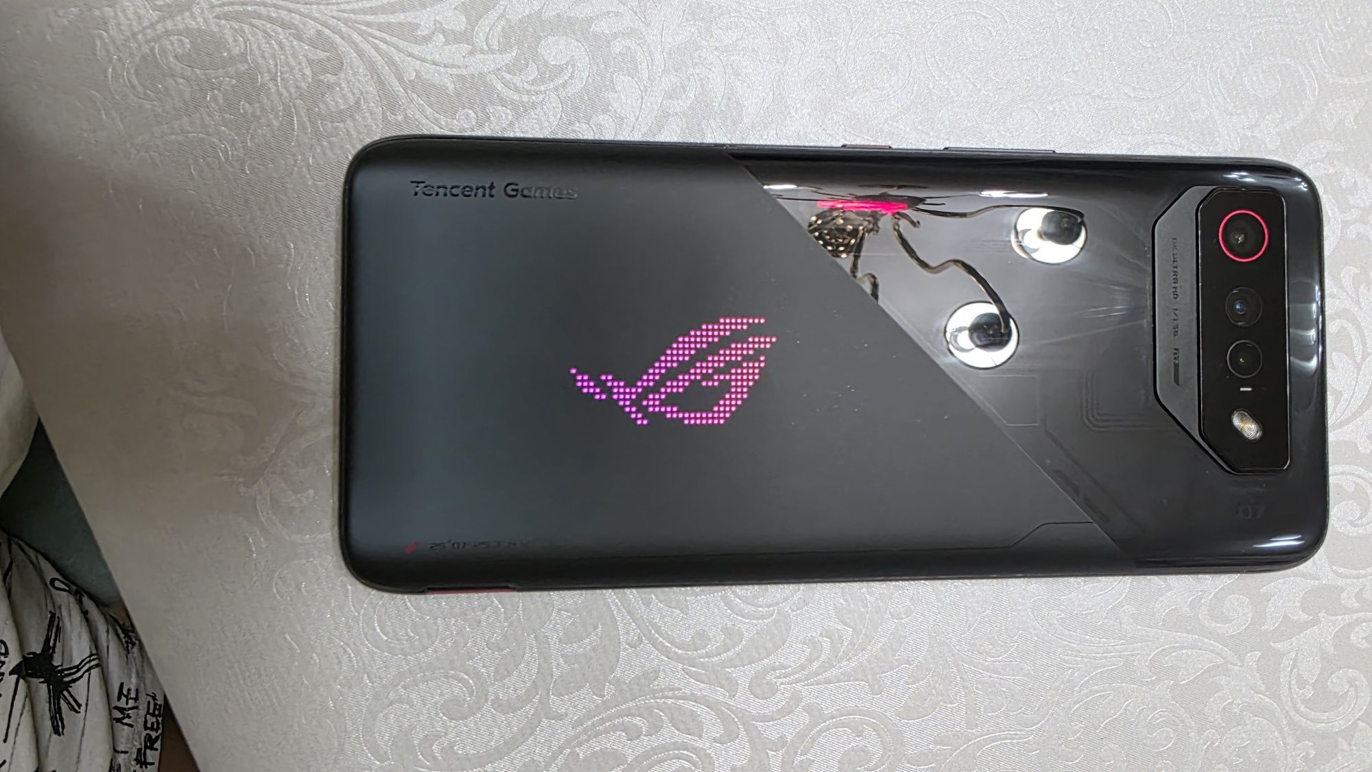 Asus ROG phone 7 512ГБ, 16ОЗУ