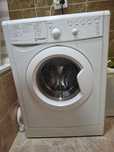 Продам стиральную машину indesit