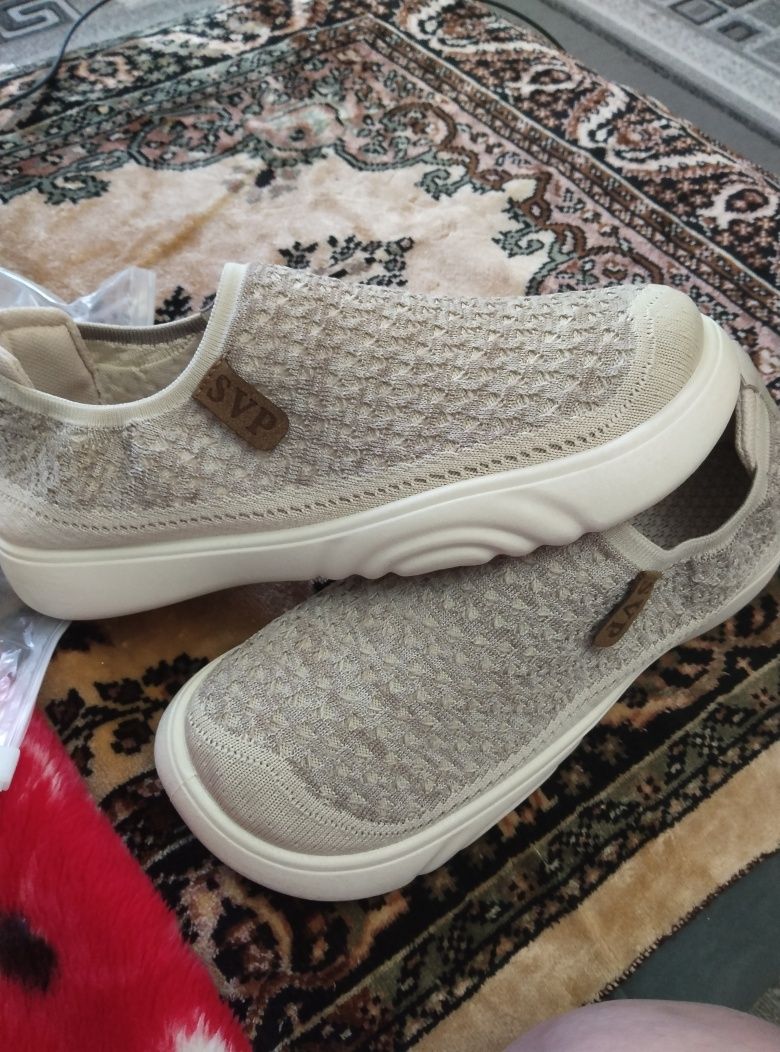 Продам макасины, новые