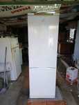 Холодильник Indesit 190 см