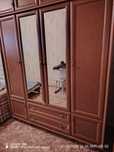 Шкаф в спальной комнате