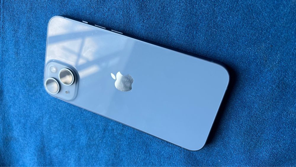 iphone 14    в хорошем состоянии