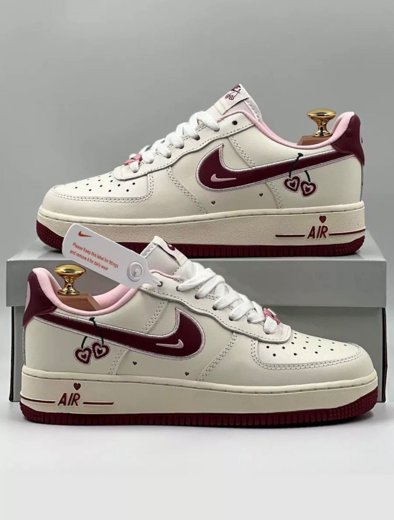 Продам новые кроссовки Nike Air force, 43 р , унисекс