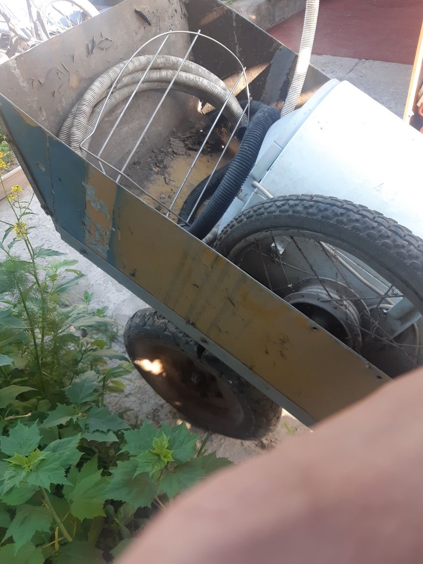 Продам тележку на подшибниках прочную