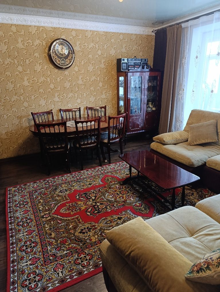 Продается трёхкомнатная квартира Юго-Восток Гулдер 1