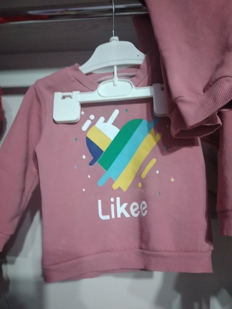Продам модные детские вещи