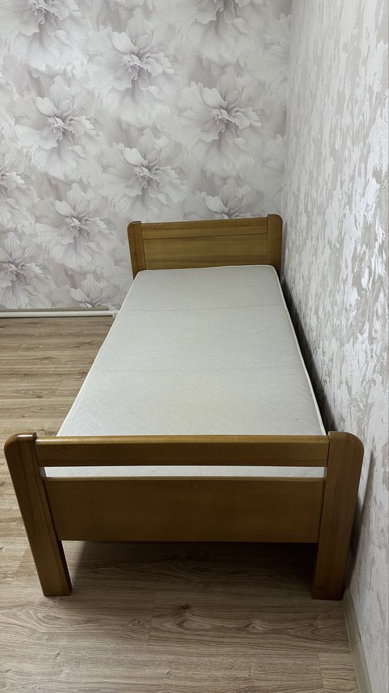 Продам 2 односпальные кровати
