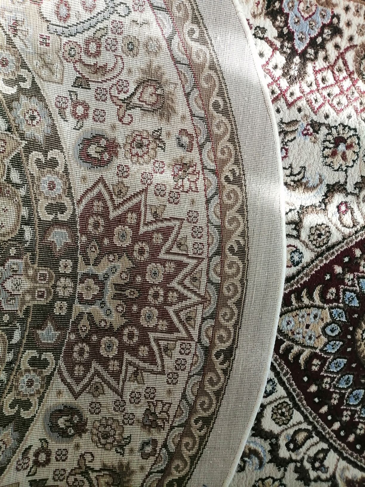 Ковёр отличного качества