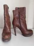 Продам кожаные ботильоны Nine West