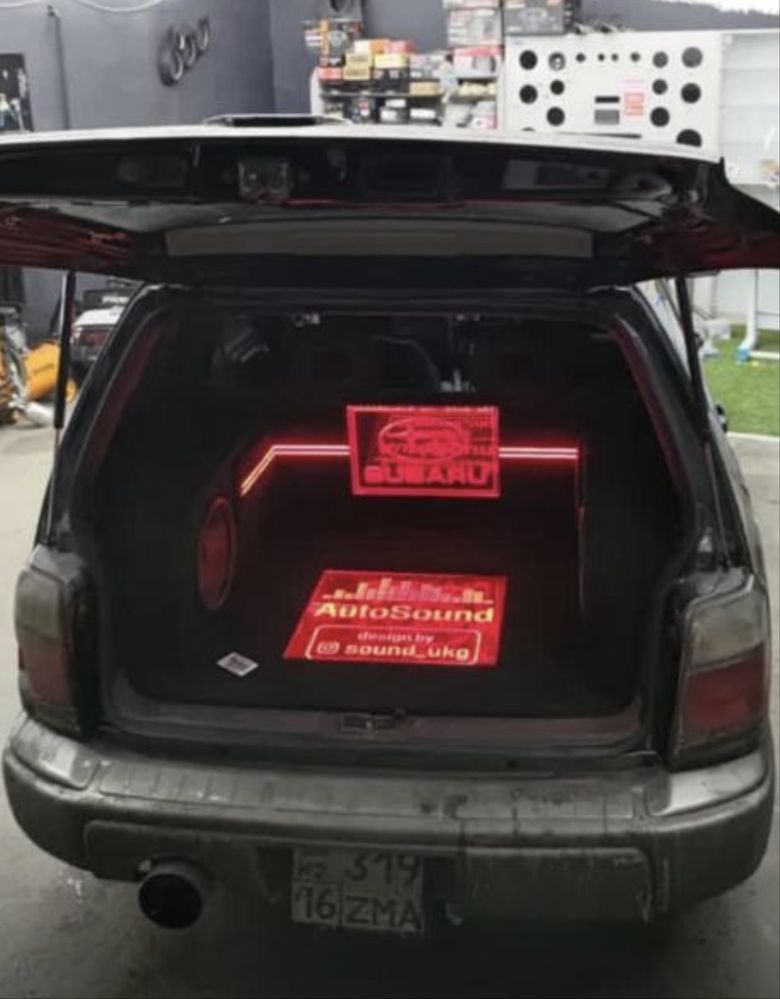Автозвук в субару форестер