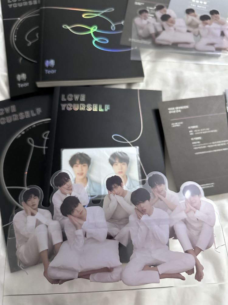 альбомы BTS, с картой Ким Сокджин