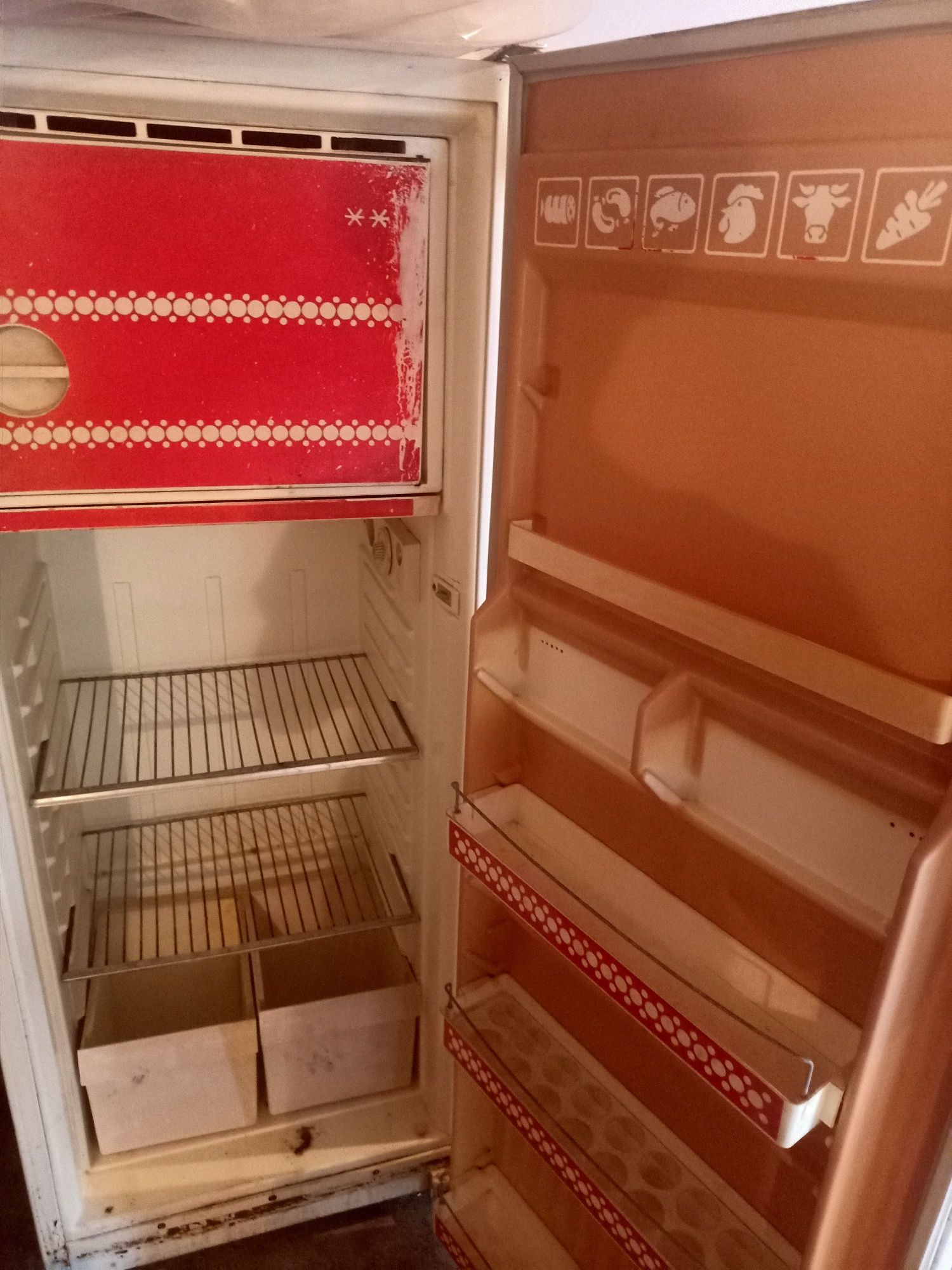 Холодильник не рабочий