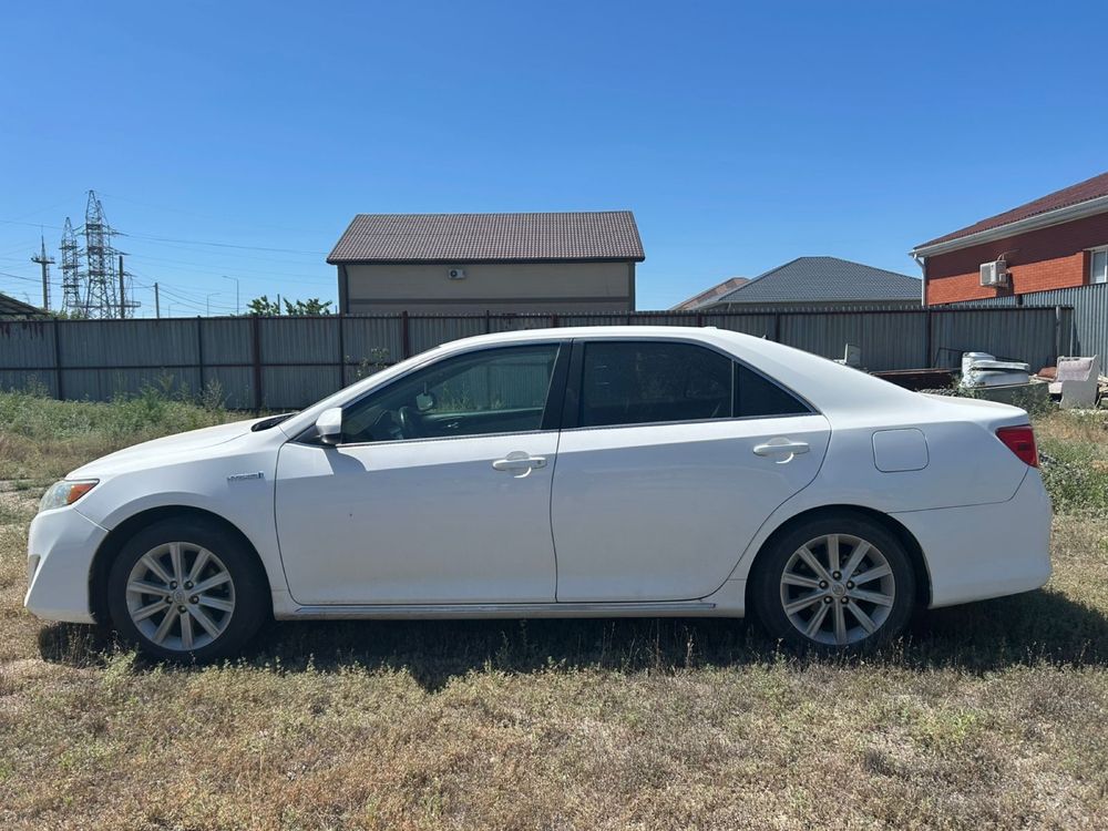 Продается Toyota Camry 50, гибрид