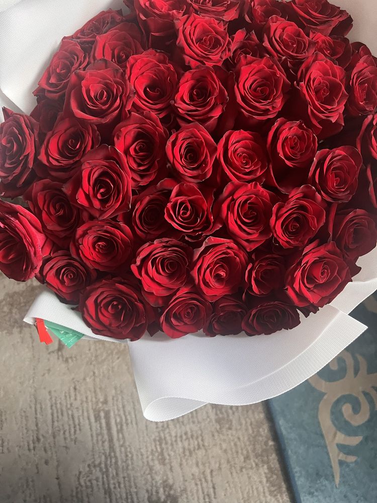 Продам цветы 51 розу
