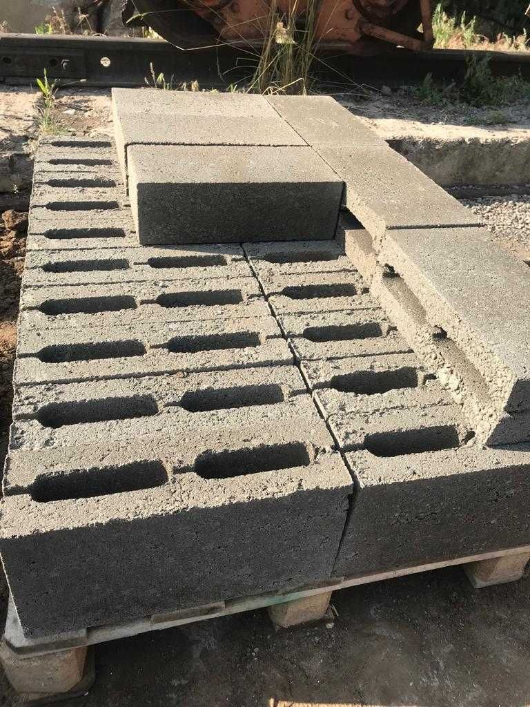 Керамзитоблоки, пескоблок, перегородочный  Авто Вокзал