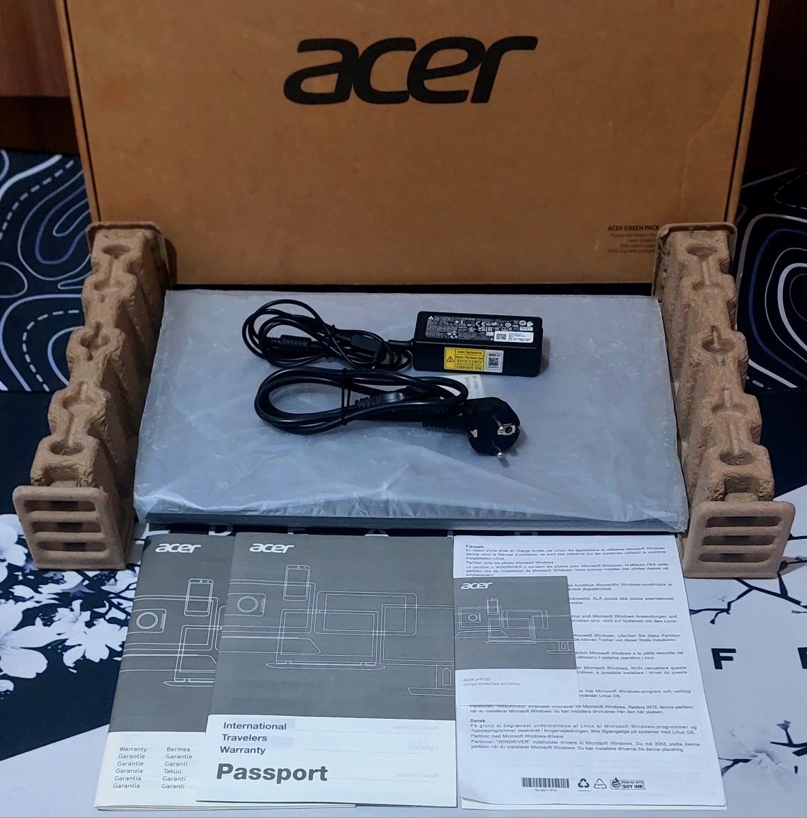 Aser Aspire 3 ssd256,ozu8