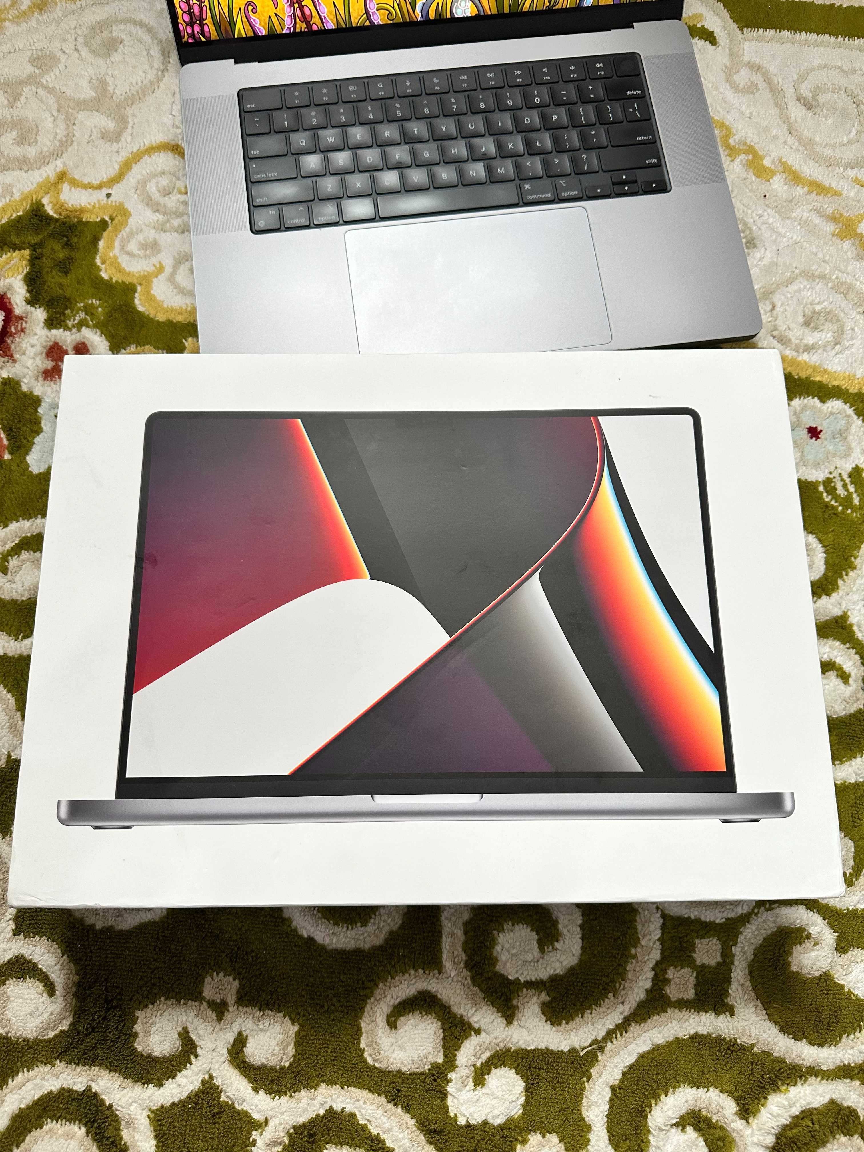 MacBook Pro 16 M1 Pro 16 GB RAM 1 TB SSD