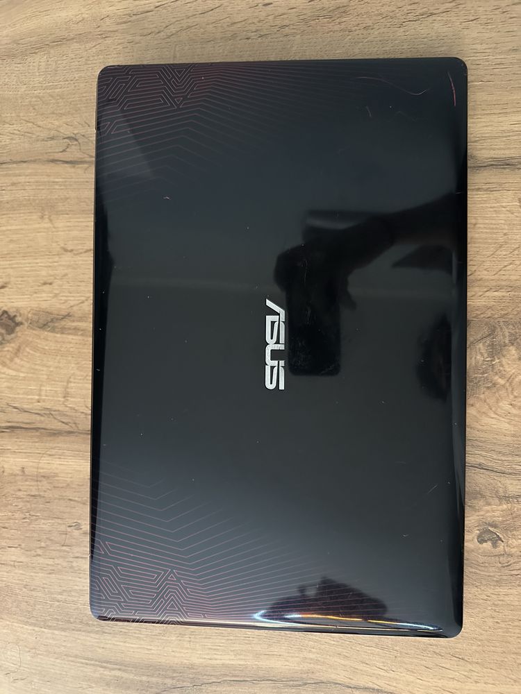 Очень чистый Asus FX550VX-DM с i7 7700 HQ — игровой монстр!