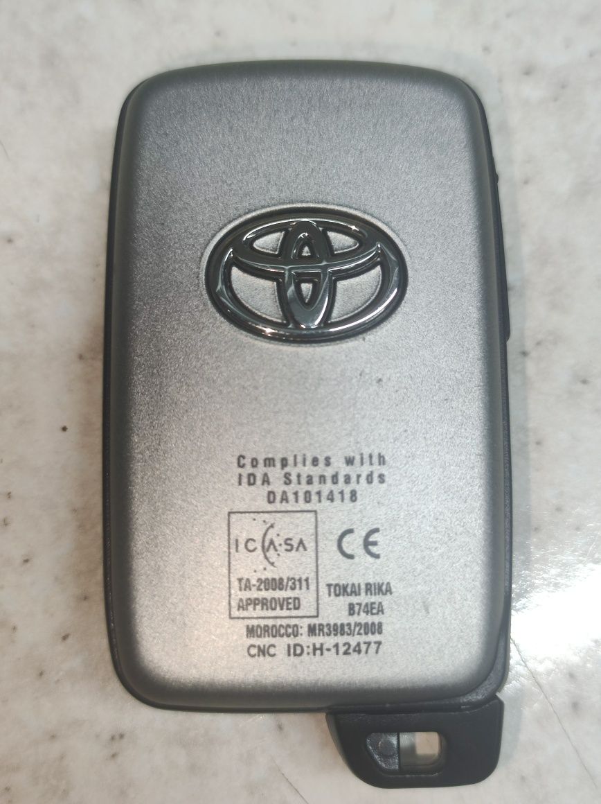 Смарт ключ  тойота от39999 т LC200,Prado,Camry с прошивкой
