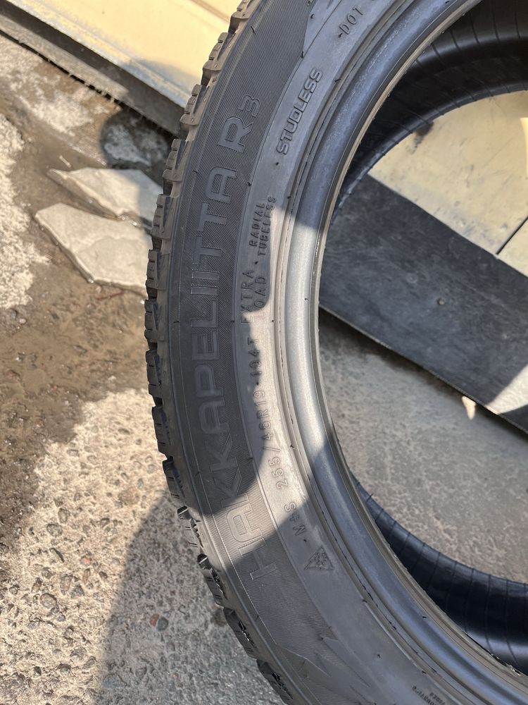 Резина зимняя Nokian 255 45 R19 комлект