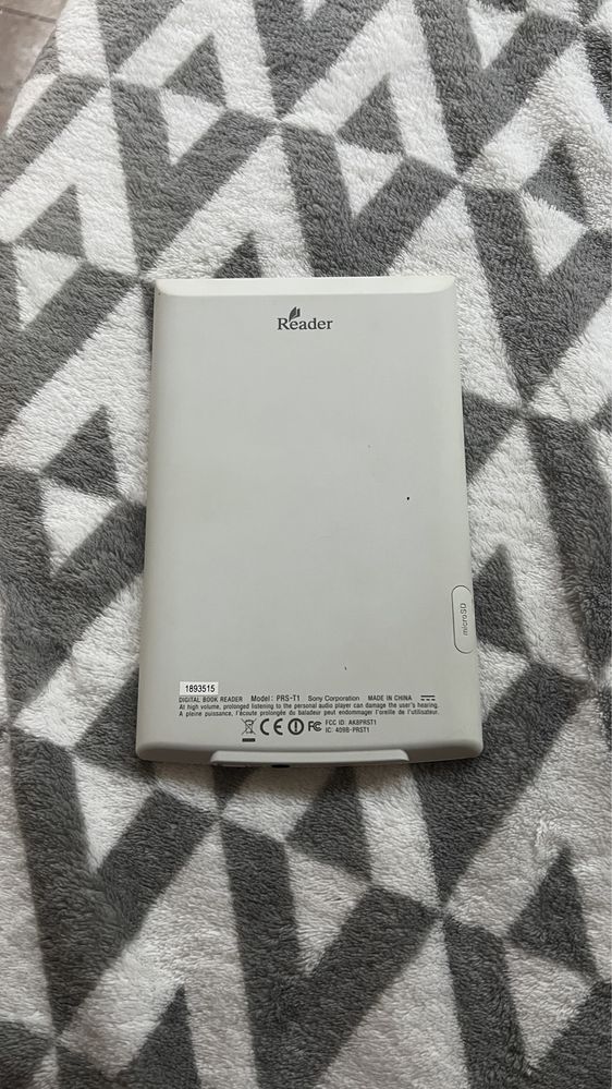 Электронная книга sony