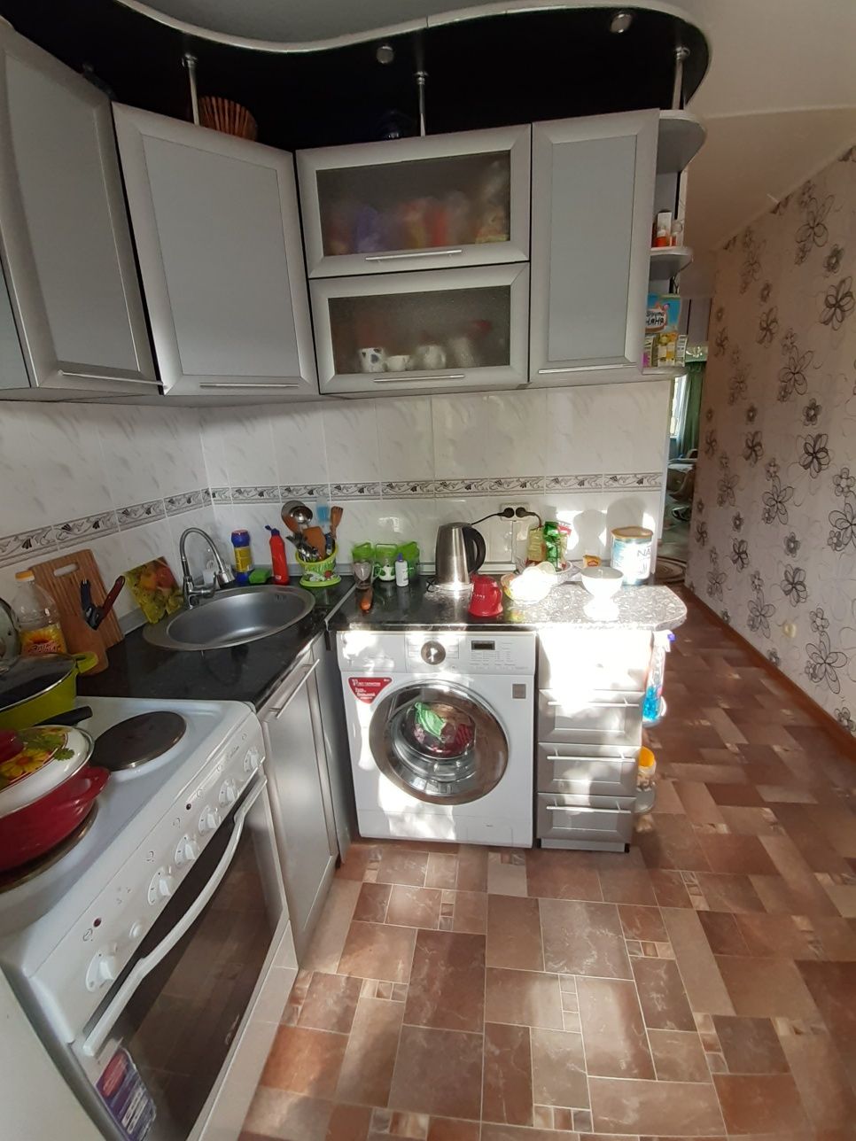 Продам квартиру 2 х комнатную квартиру.